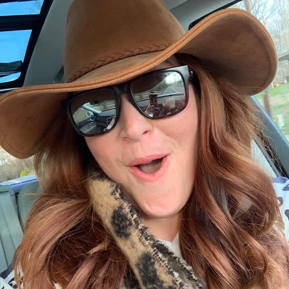 💙 Meet @ShEOMiller! 💙 - Picture 1 of 8